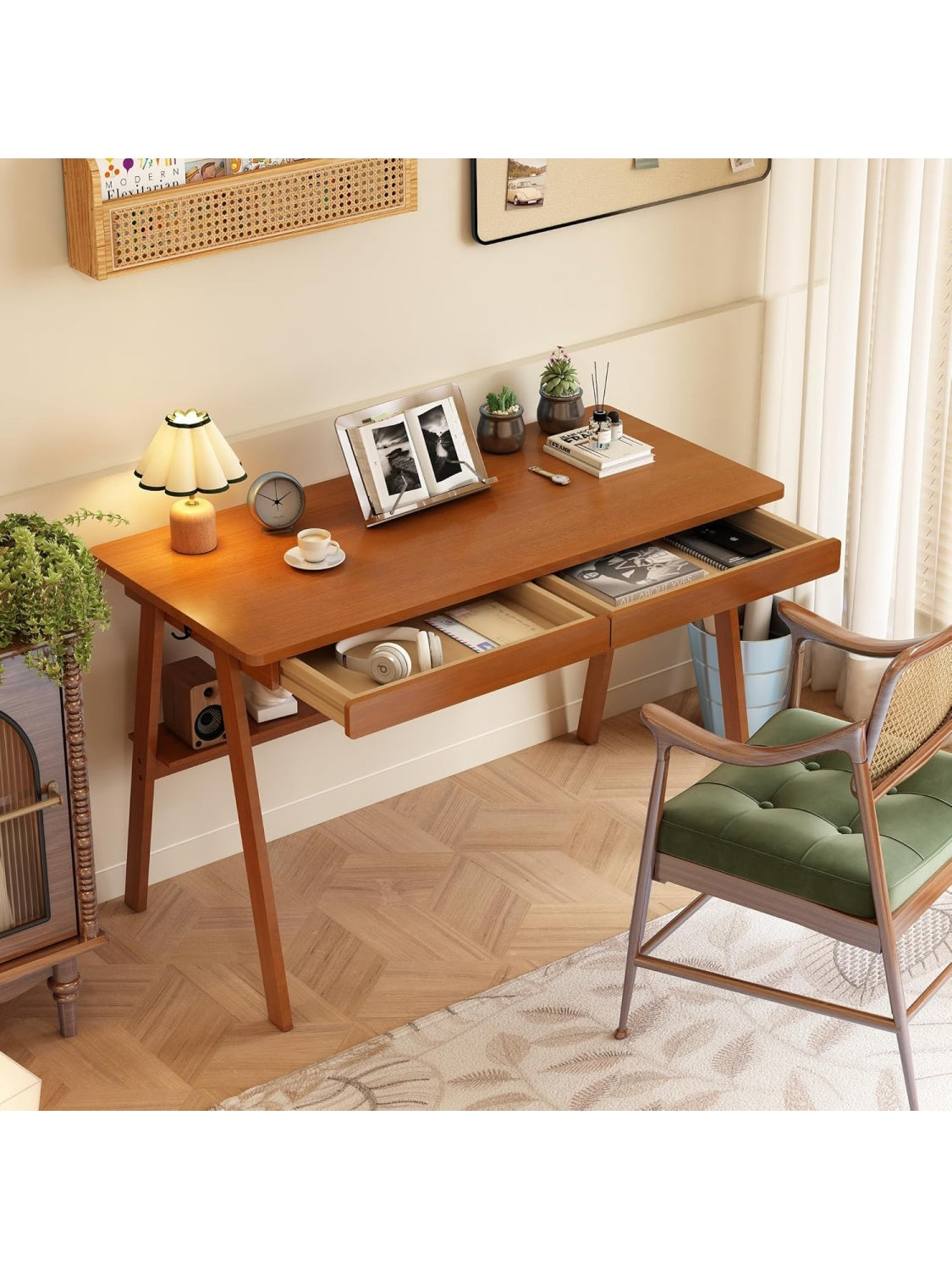 Massivholz Schreibtisch im Mid Century Design 120 x 55 x 75 cm mit Schubladen in Walnussoptik